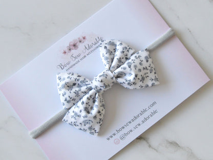 Dainty floral toile | Hair bow