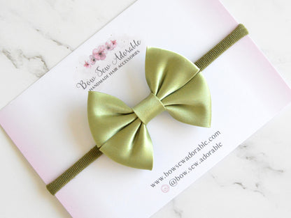 Green satin bias | Hair bow