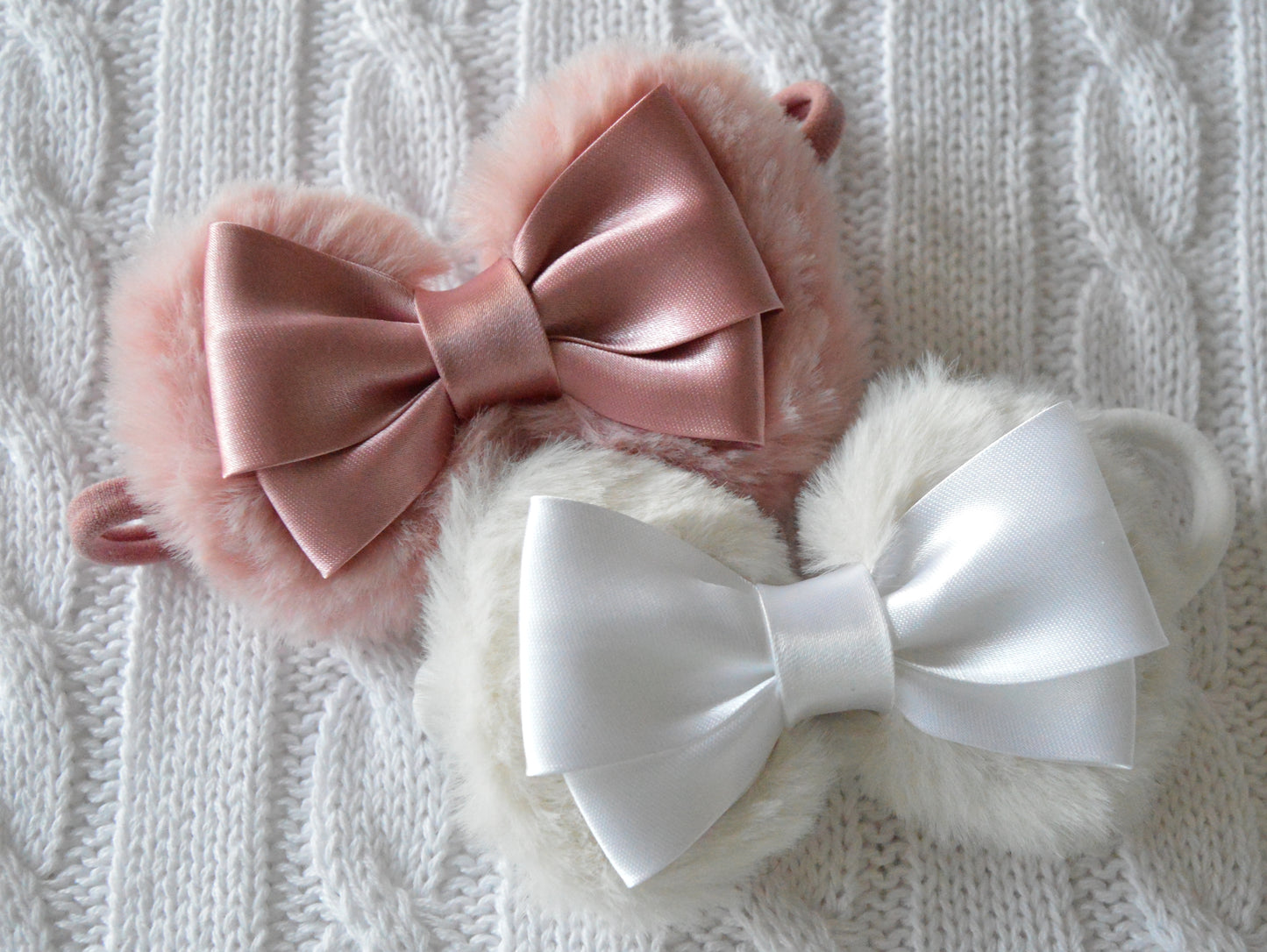 Winter fluff bow | Hair bows