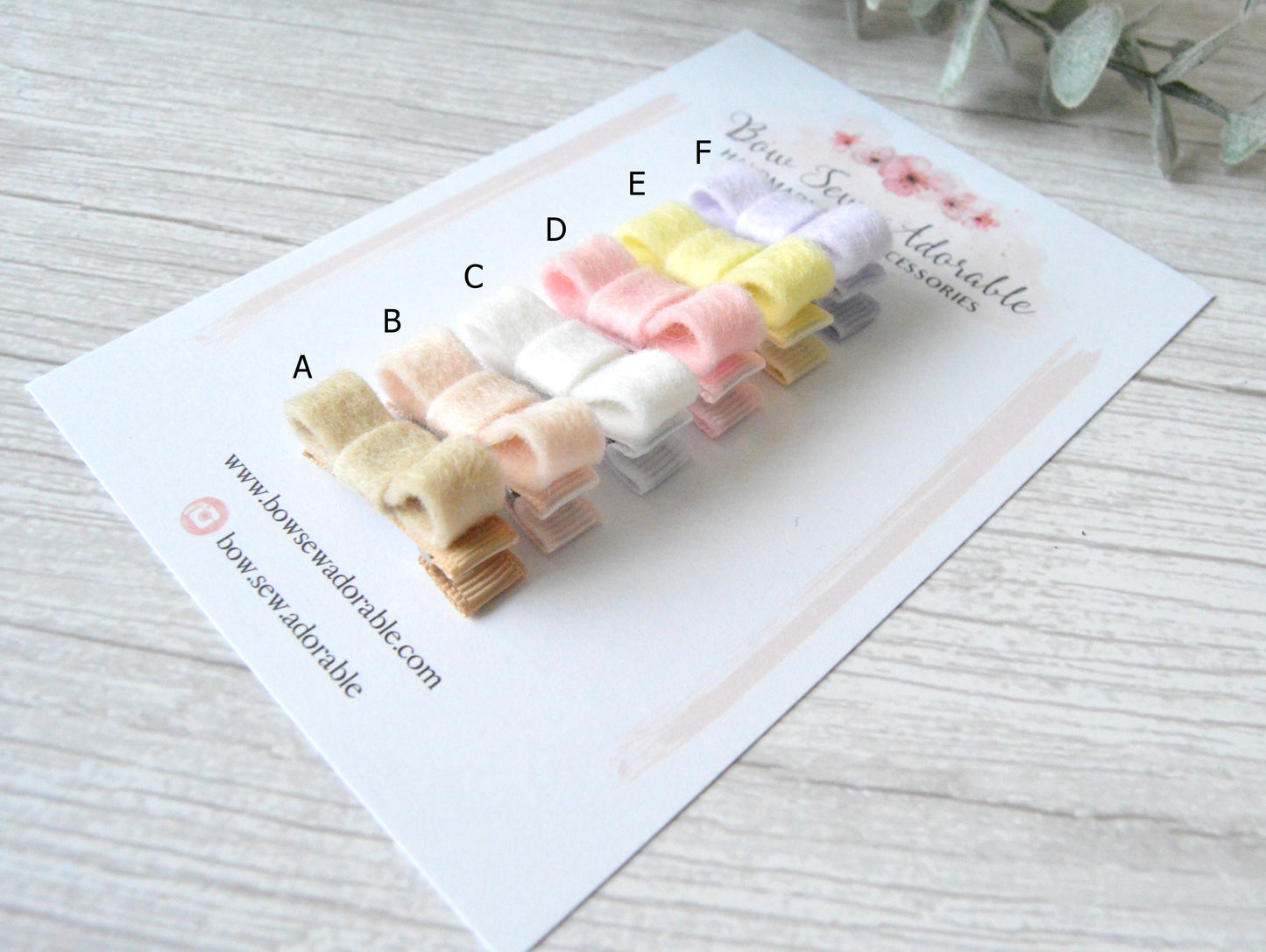 Teeny 100% wool bows | Mini hair clip set