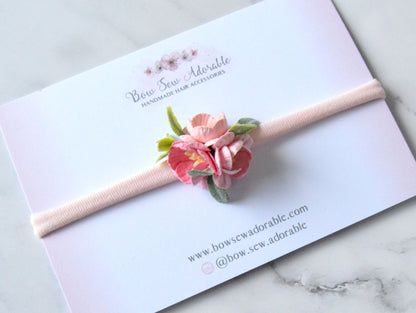 Mini pink blossoms | Hair clip