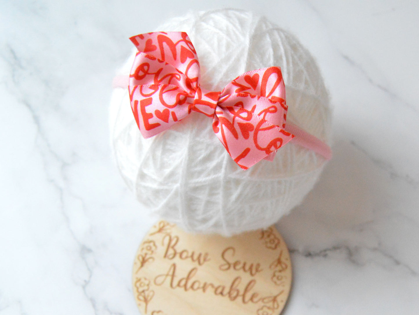 Love print pinwheel | Hair bow