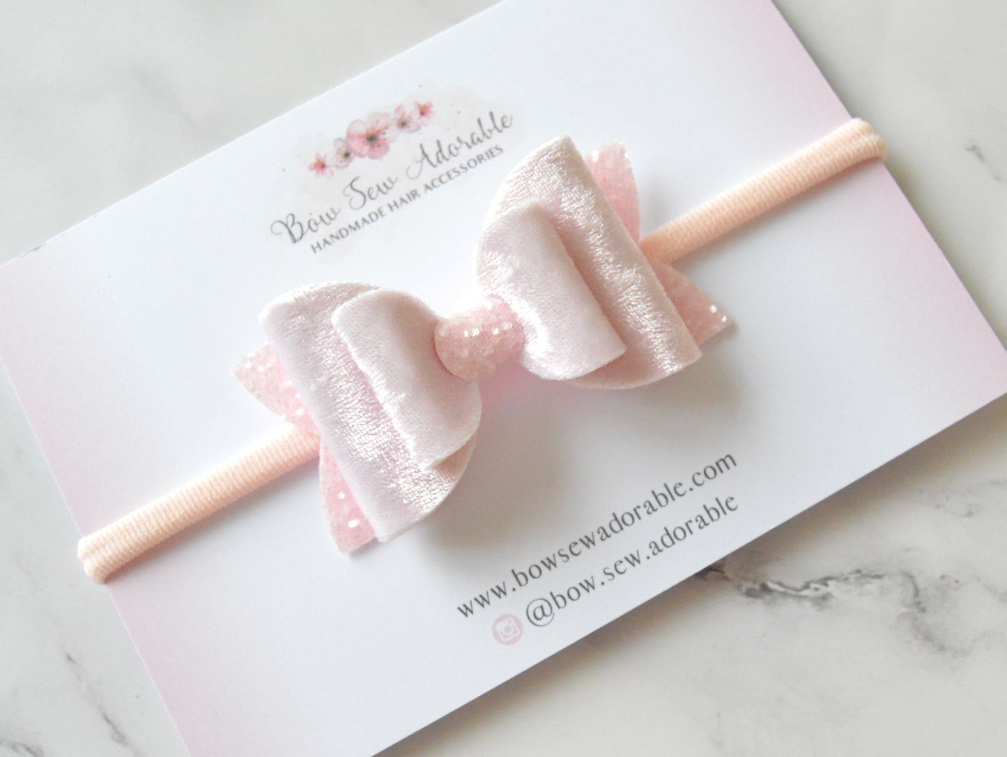 Pale pink crushed velvet | Hair bow