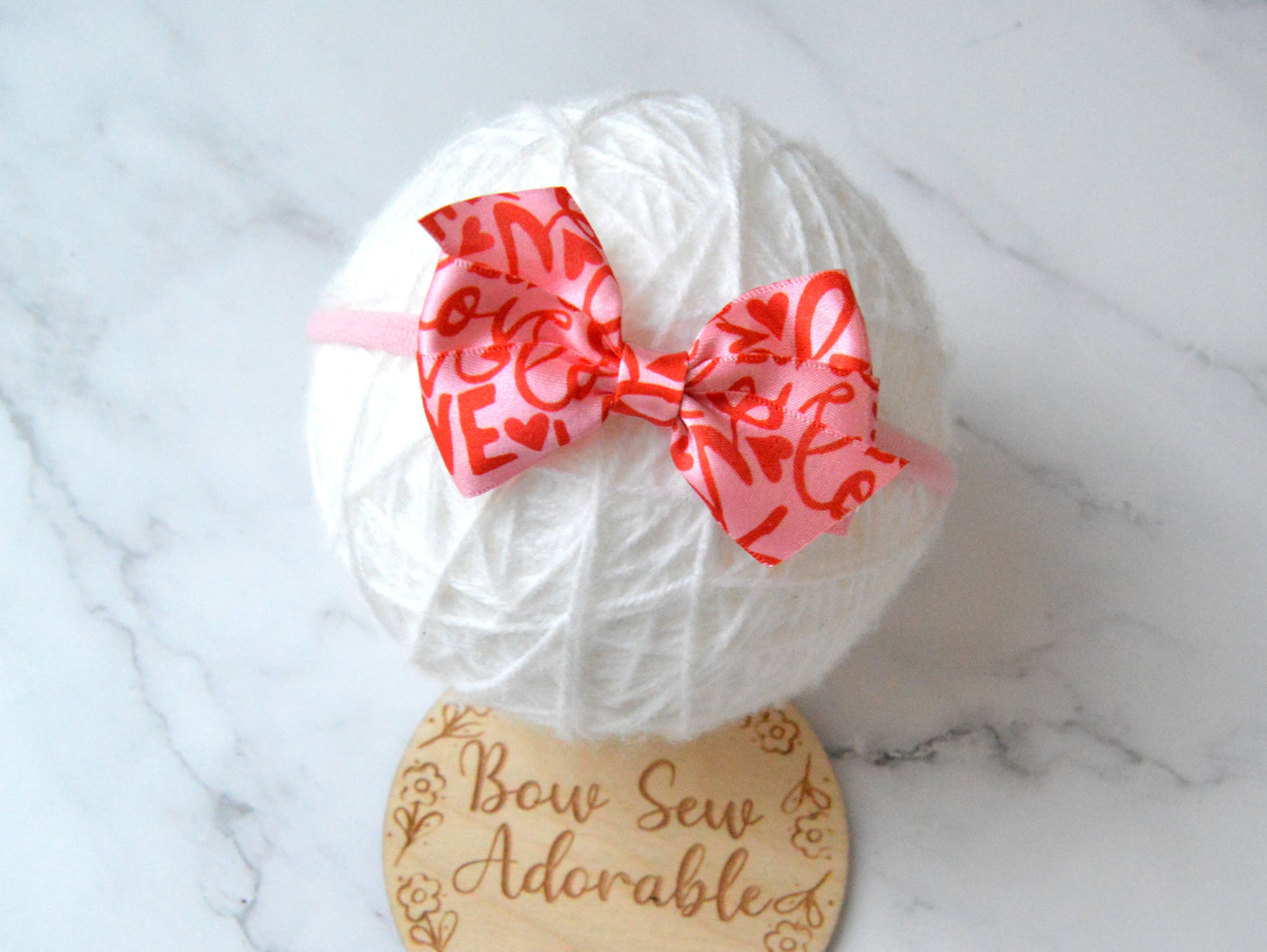 Love print pinwheel | Hair bow